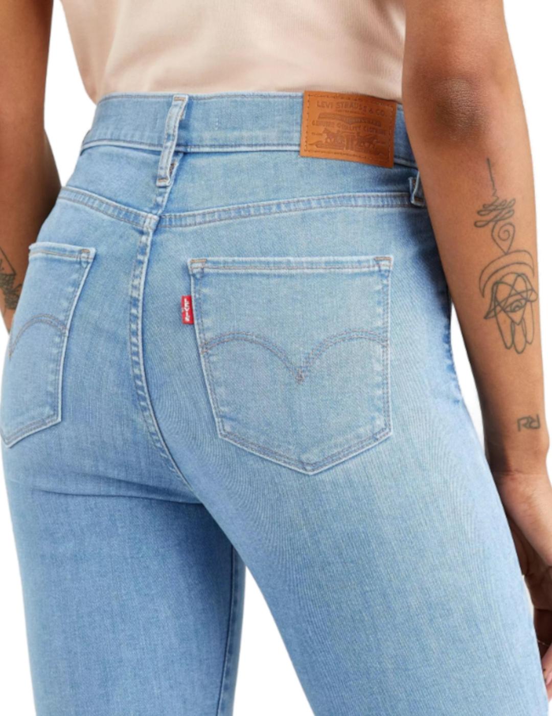 Pantalón vaquero Levis 720 azul para mujer -z