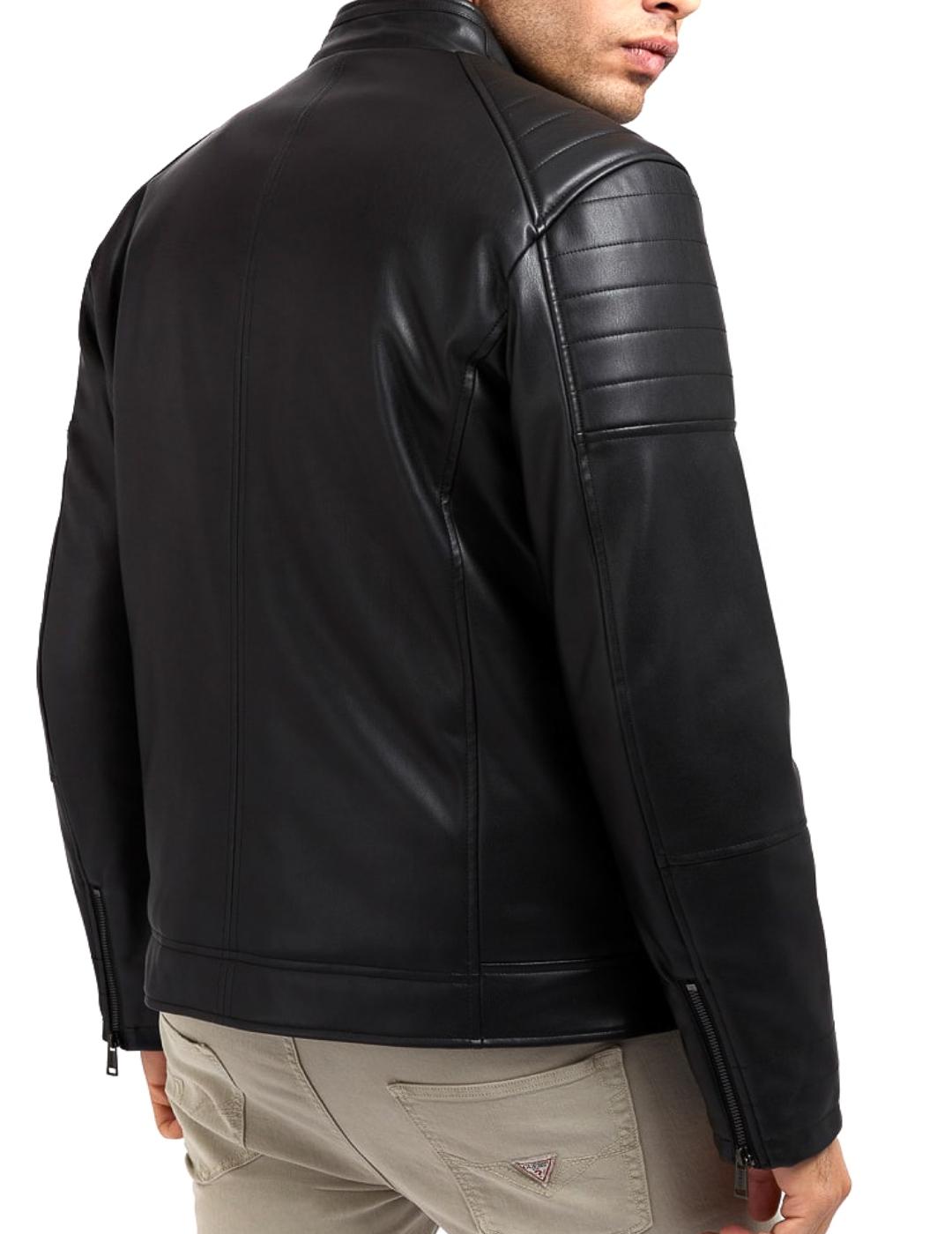 Nueve Desaparecer es suficiente Chaqueta Guess Motorcycle negra para hombre-a