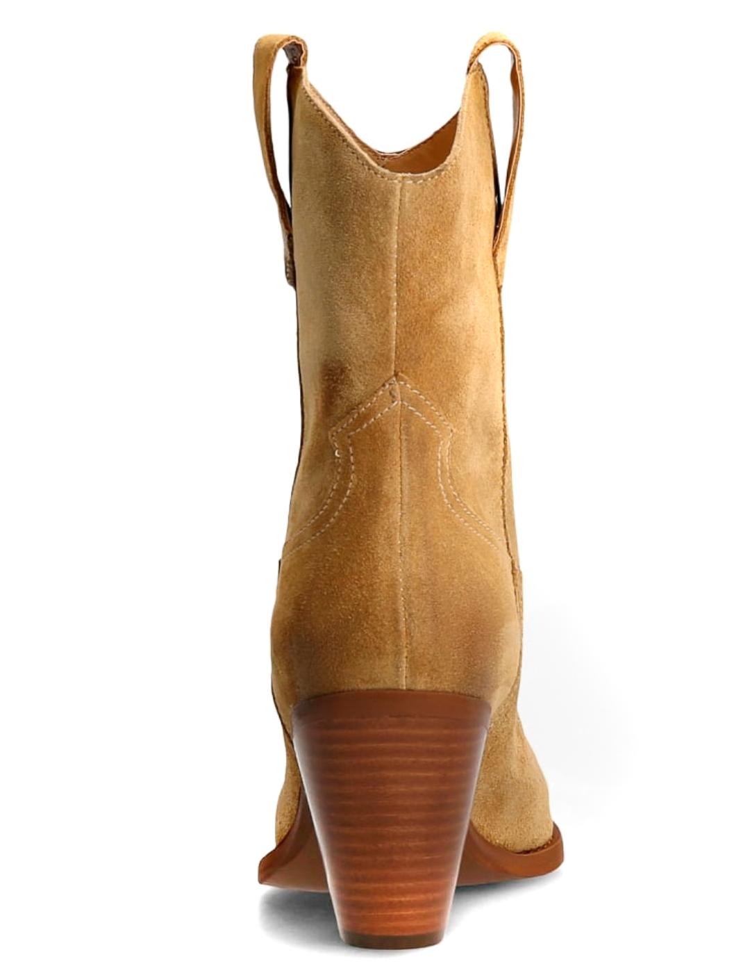 Bota Guess Farisas cowboy camel para mujer-a