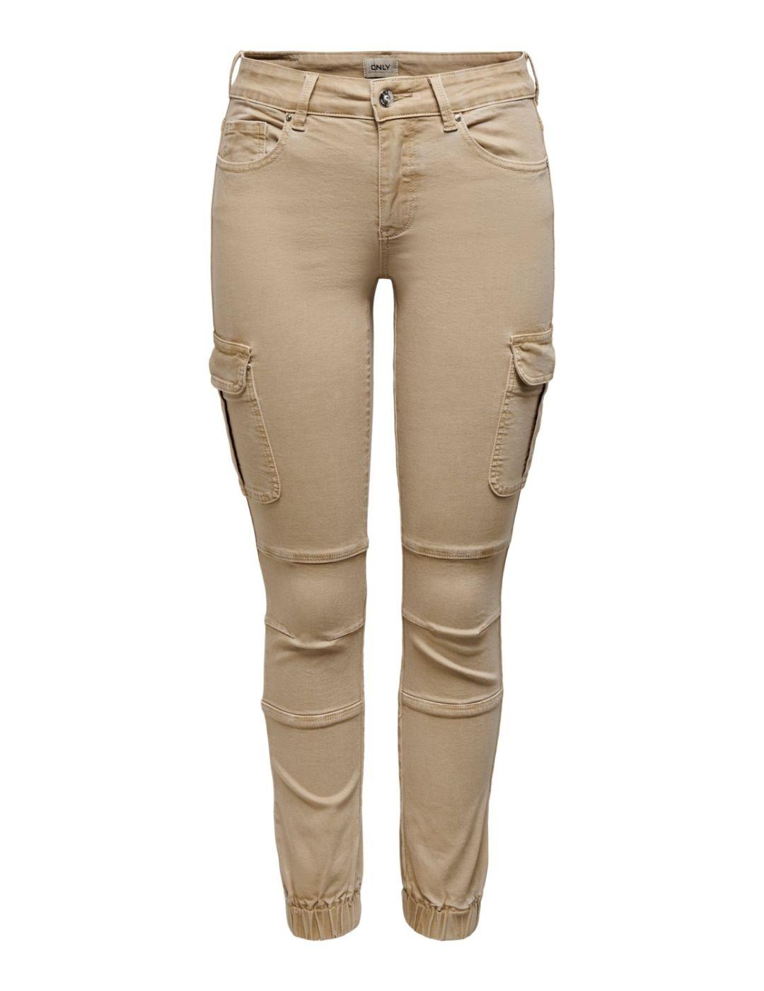 Pantalon Only Missouri cargo color tostado de mujer