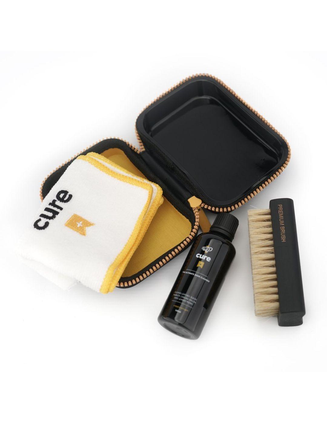 Cuidado del calzado Crep Protect cure kit viaje-b