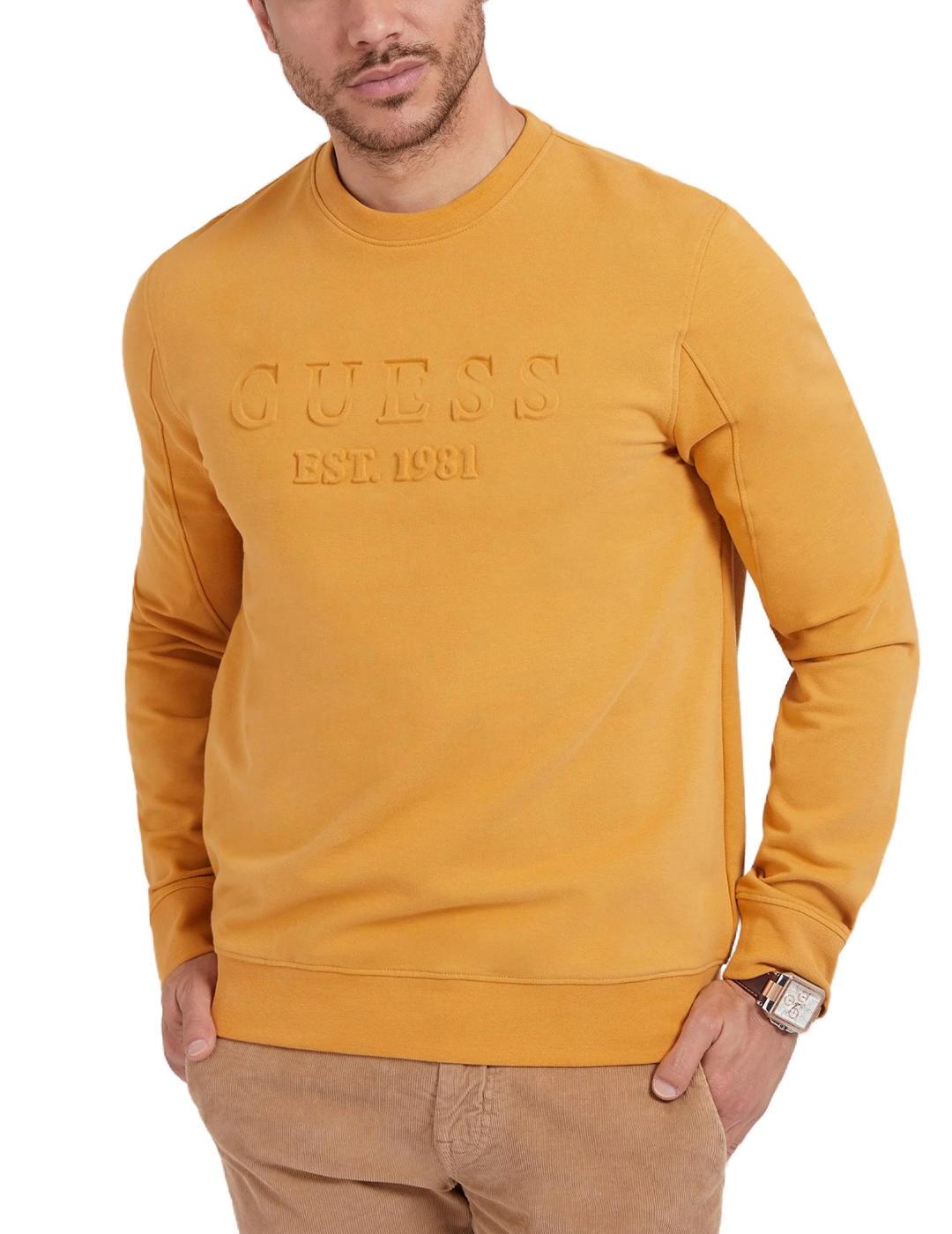 Sudadera Guess Beau mostaza para hombre b