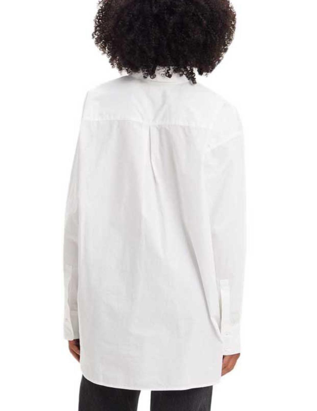 Camisa oversized Levi´s blanca para mujer -b
