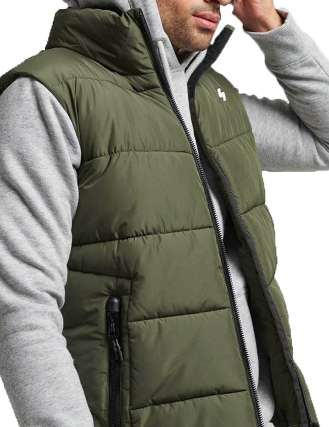 Chaleco Superdry acolchado verde para hombre-b