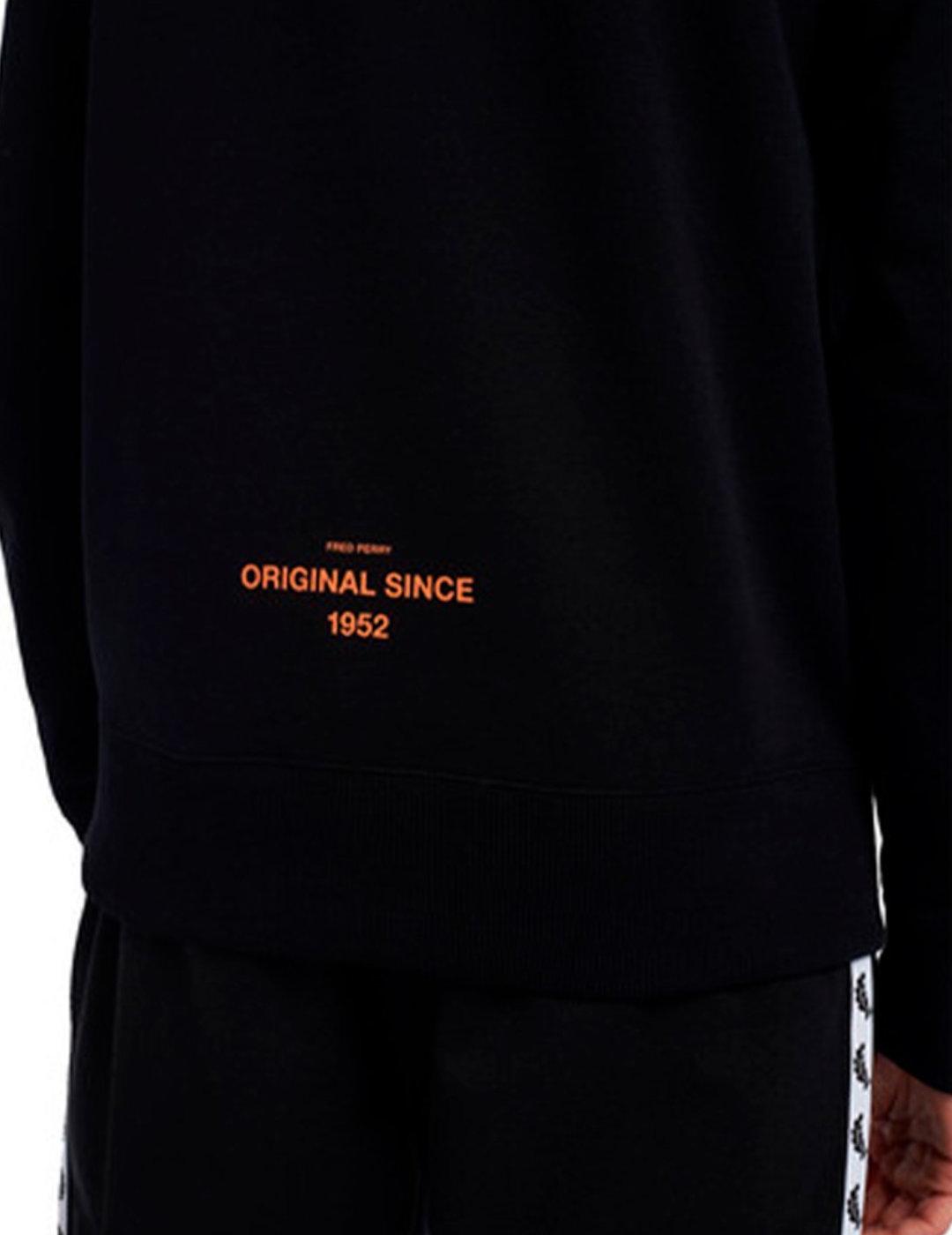 Jersey Fred Perry BAS negro con logo pecho camel para hombre
