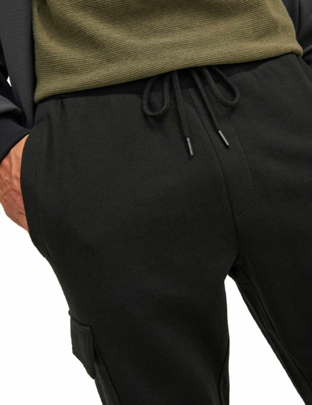 Pantalón cargo Jack&Jones Gordon con puño negro de hombre