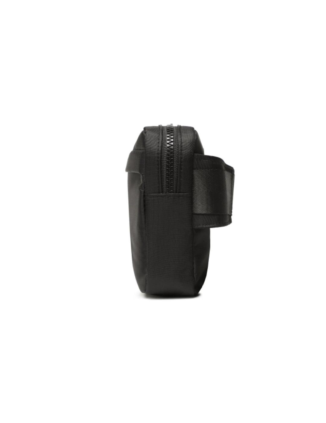 Riñonera Guess Technical negro logotipo frontal para hombre