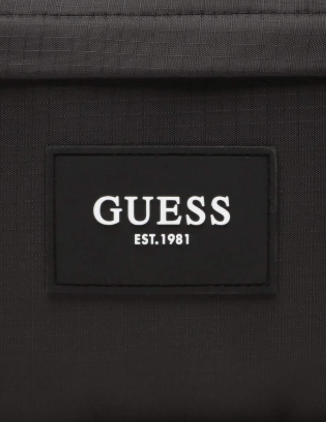 Riñonera Guess Technical negro logotipo frontal para hombre