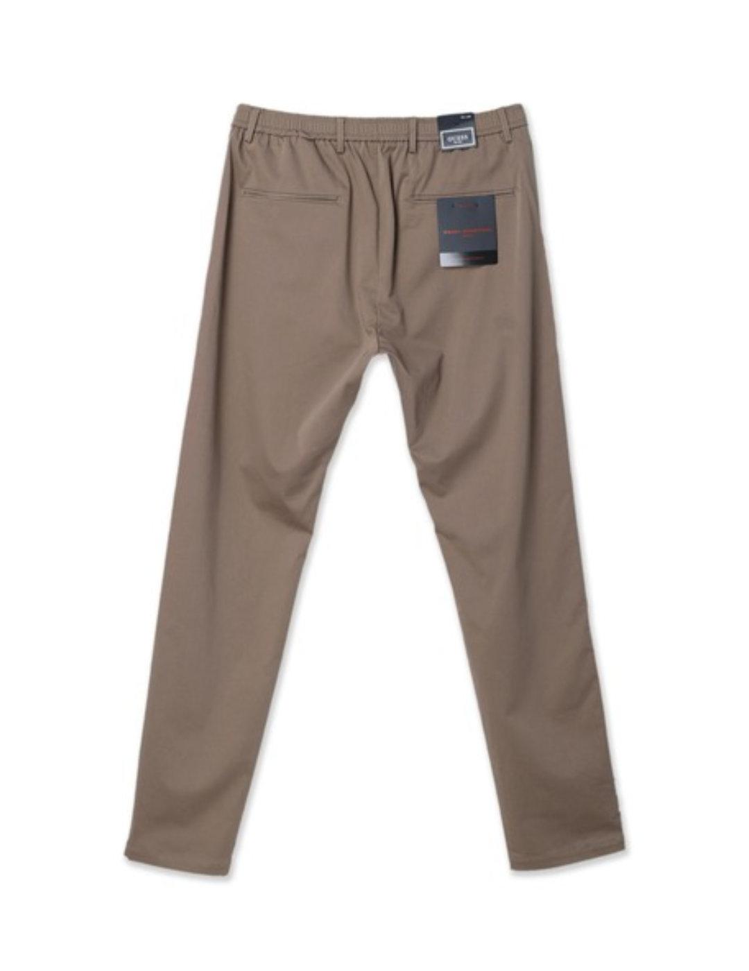 Pantalon Guess Technical marron para hombre