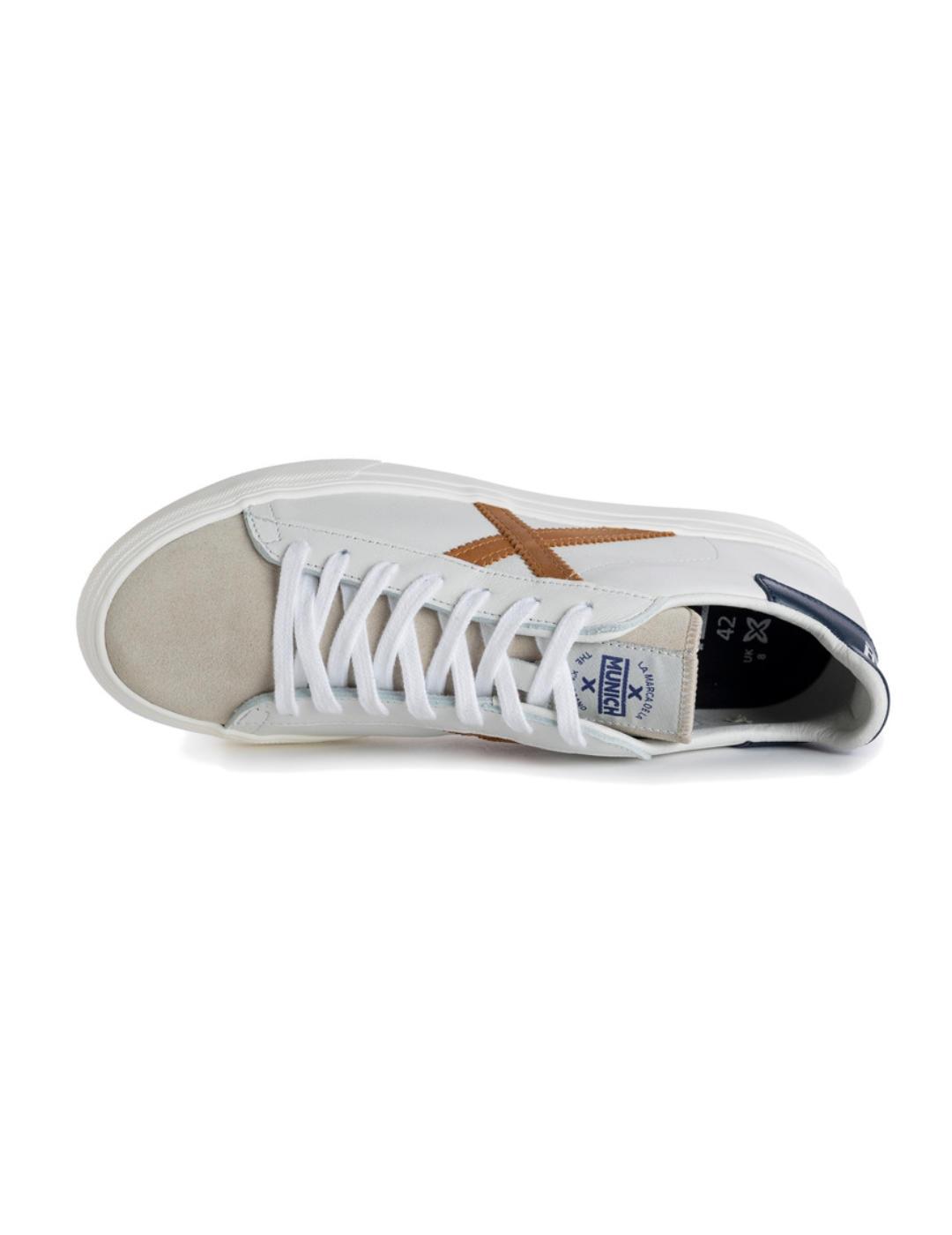 Zapatilla Munich Rete 79 blanca, camel y marino para hombre