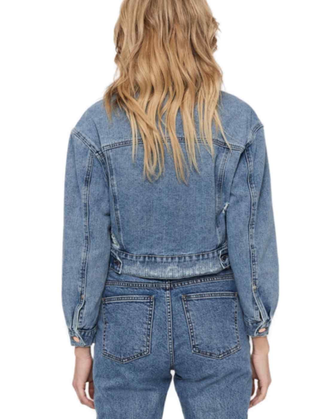 Chaqueta Only vaquera azul corta con rotos  para mujer