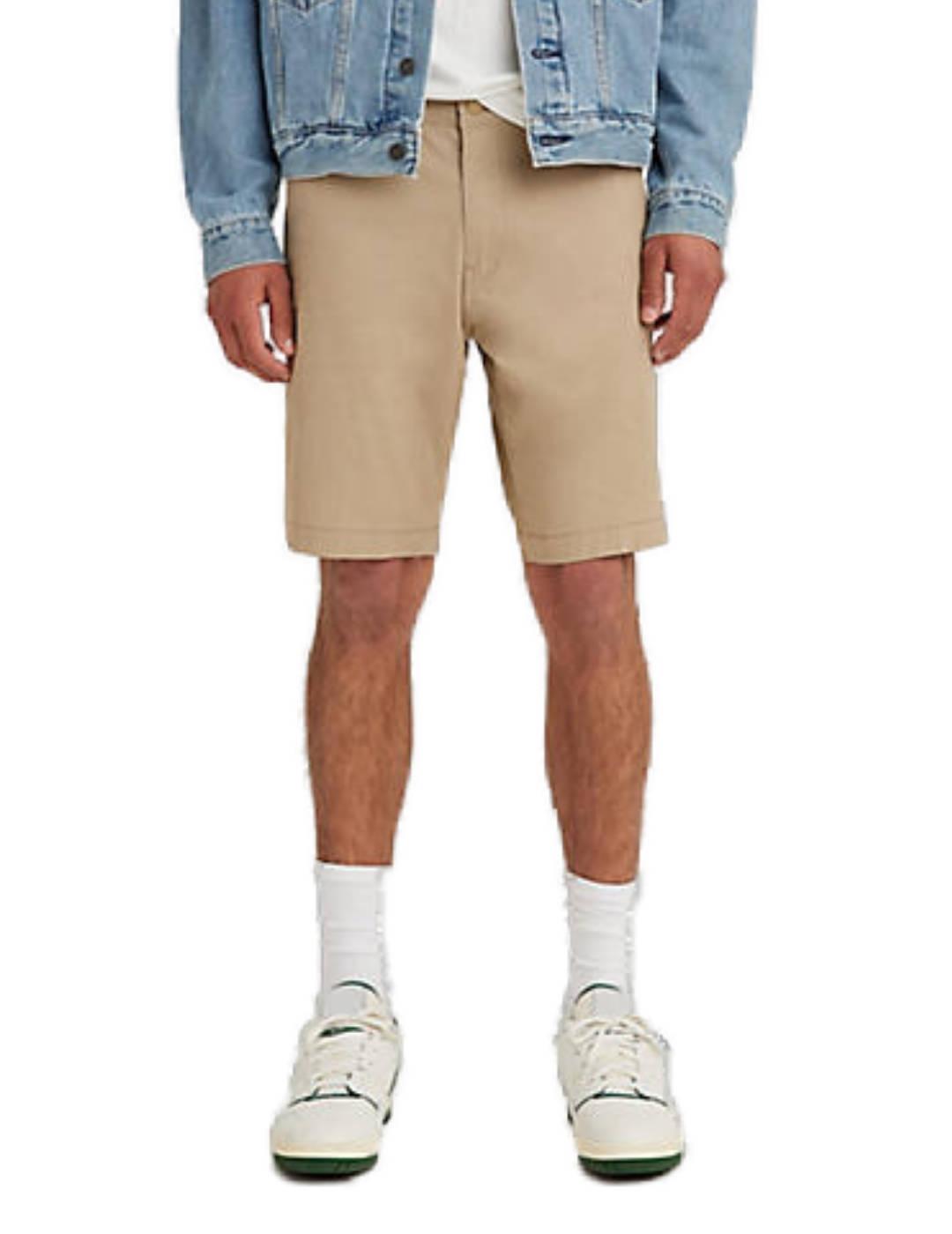 Bermudas Levi´s tipo chino beige corto para hombre