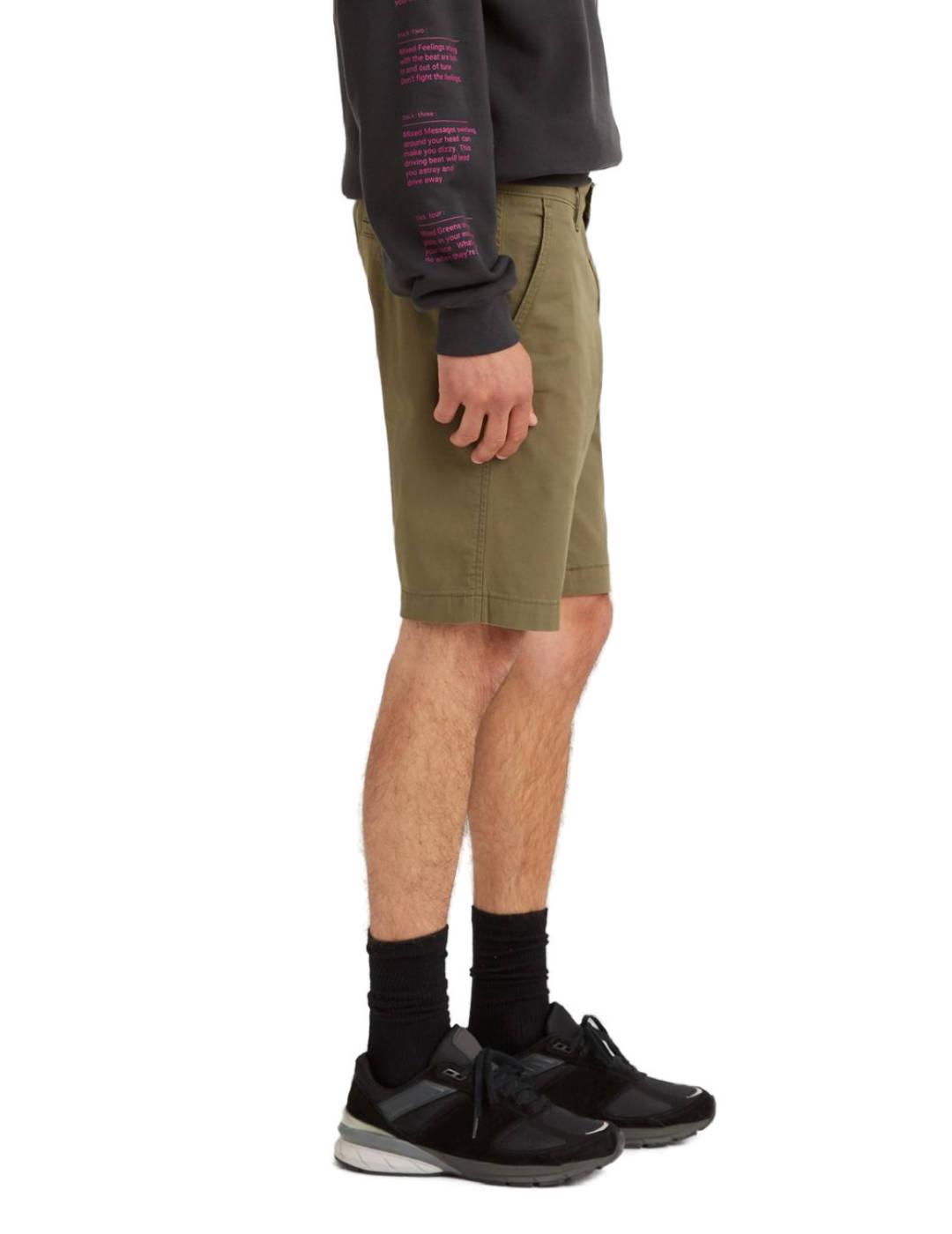 Bermudas Levi´s tipo chino verde oliva corto para hombre