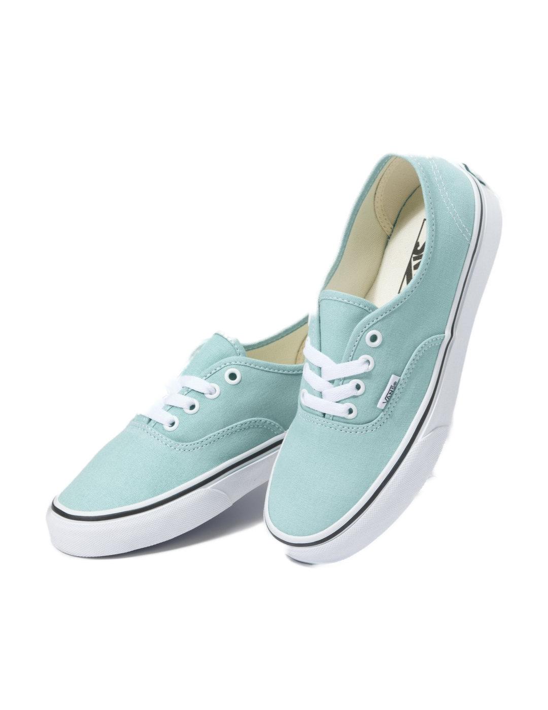 Vans rosas y blancas o azules y grises top