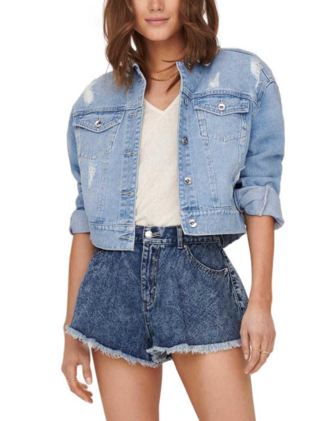 Chaqueta vaquera Only bordado étnico en la espalda de mujer