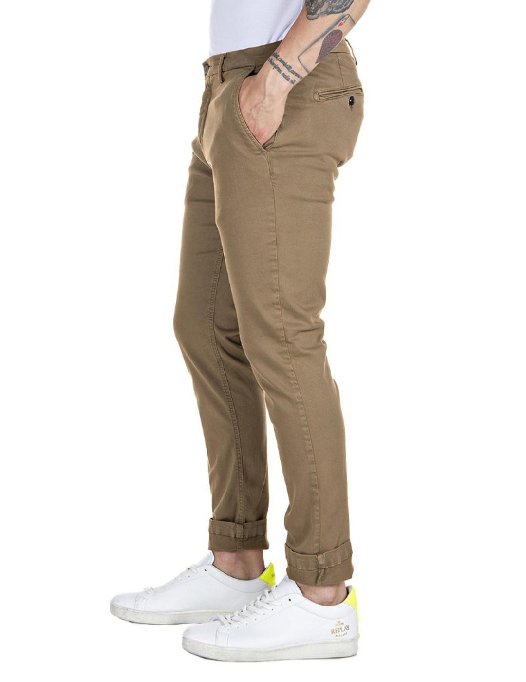 Chino Replay Hyperflex marrón para hombre-b