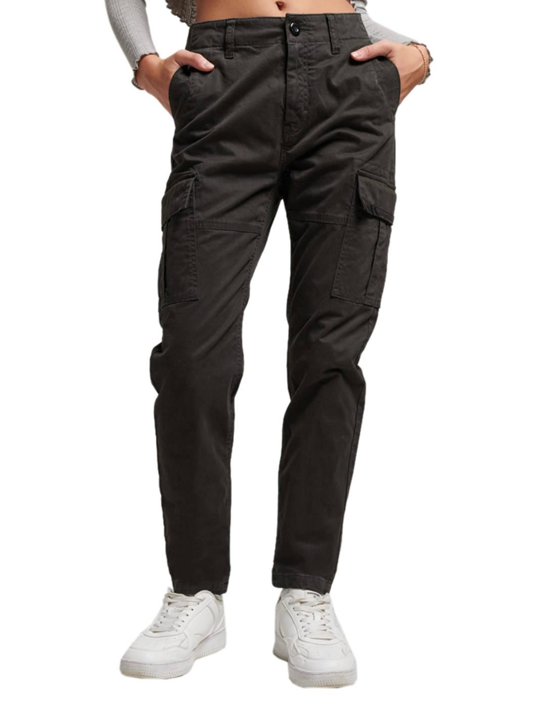 Pantalón Superdry Slim cargo negro para mujer