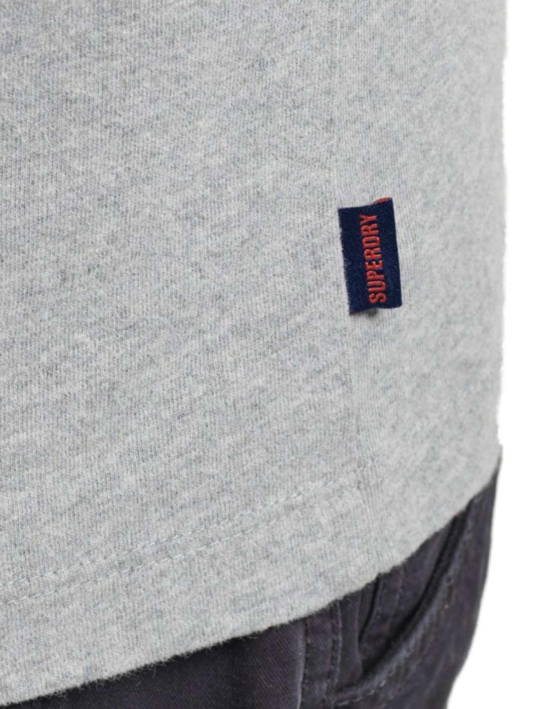 Camiseta Superdry beisbolera gris/granate de hombre