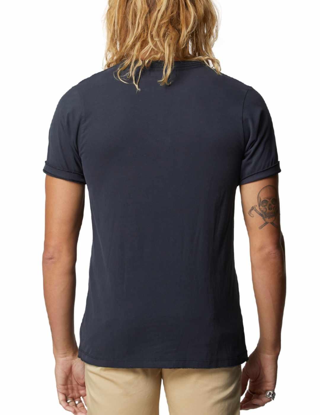 Camiseta Altonadock negro dibujo para hombre