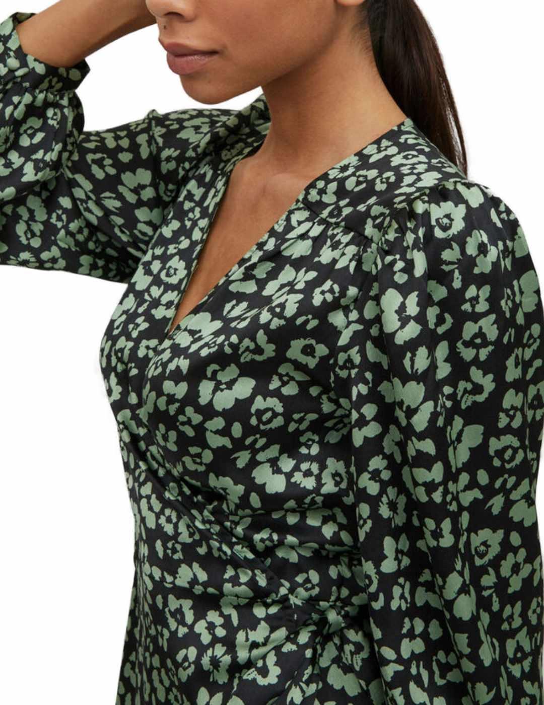 Vestido Vila Kika estampado floral fondo negro para mujer