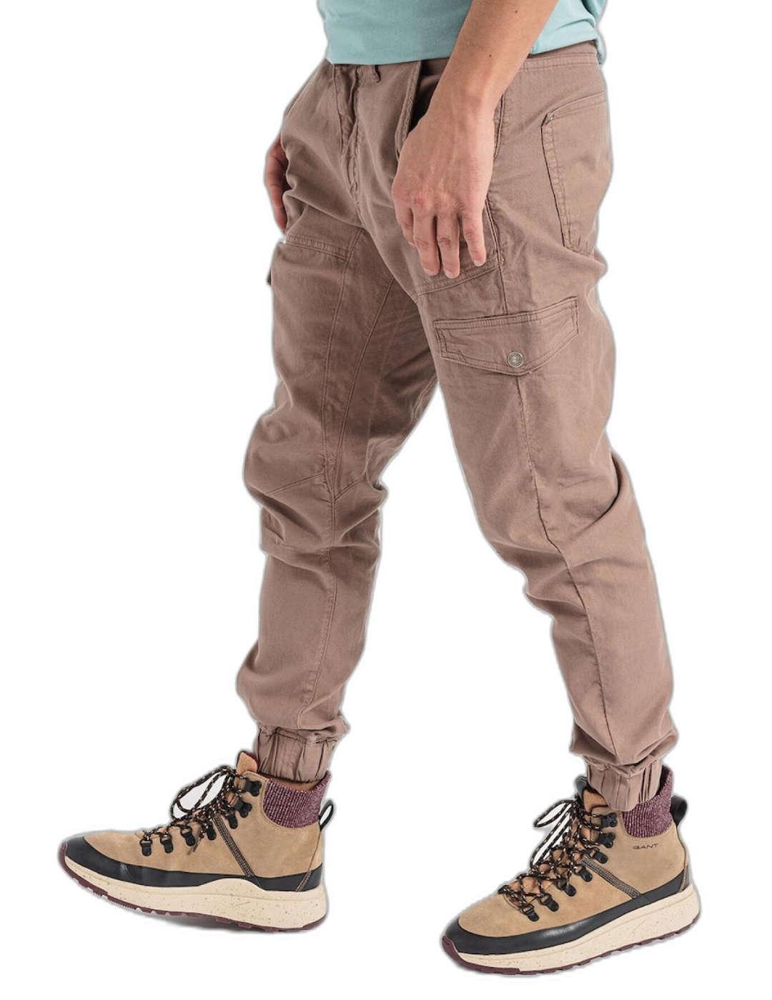 Pantalon Guess New Kombat marron cargo para hombre