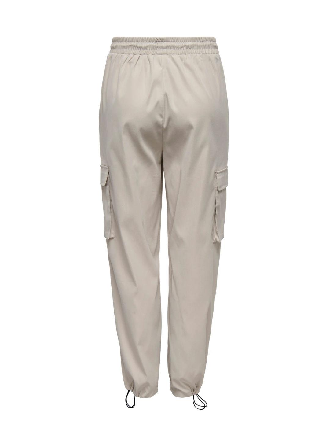 Pantalón Only Cashi cargo beige de tela para mujer