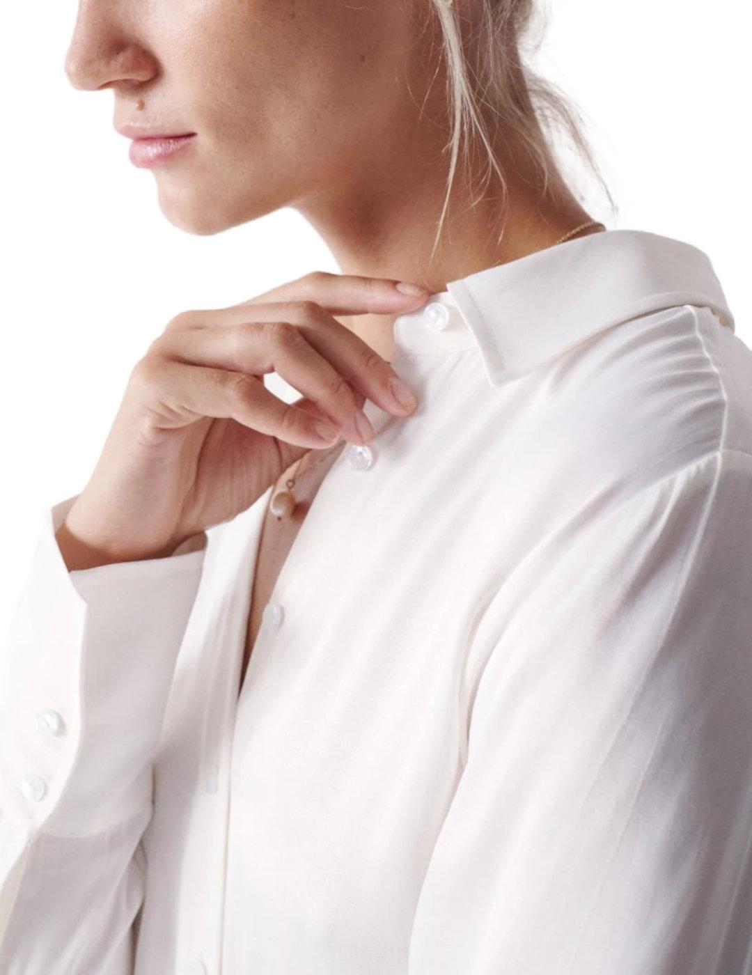 Camisa Salsa blanca satinada lisa para mujer