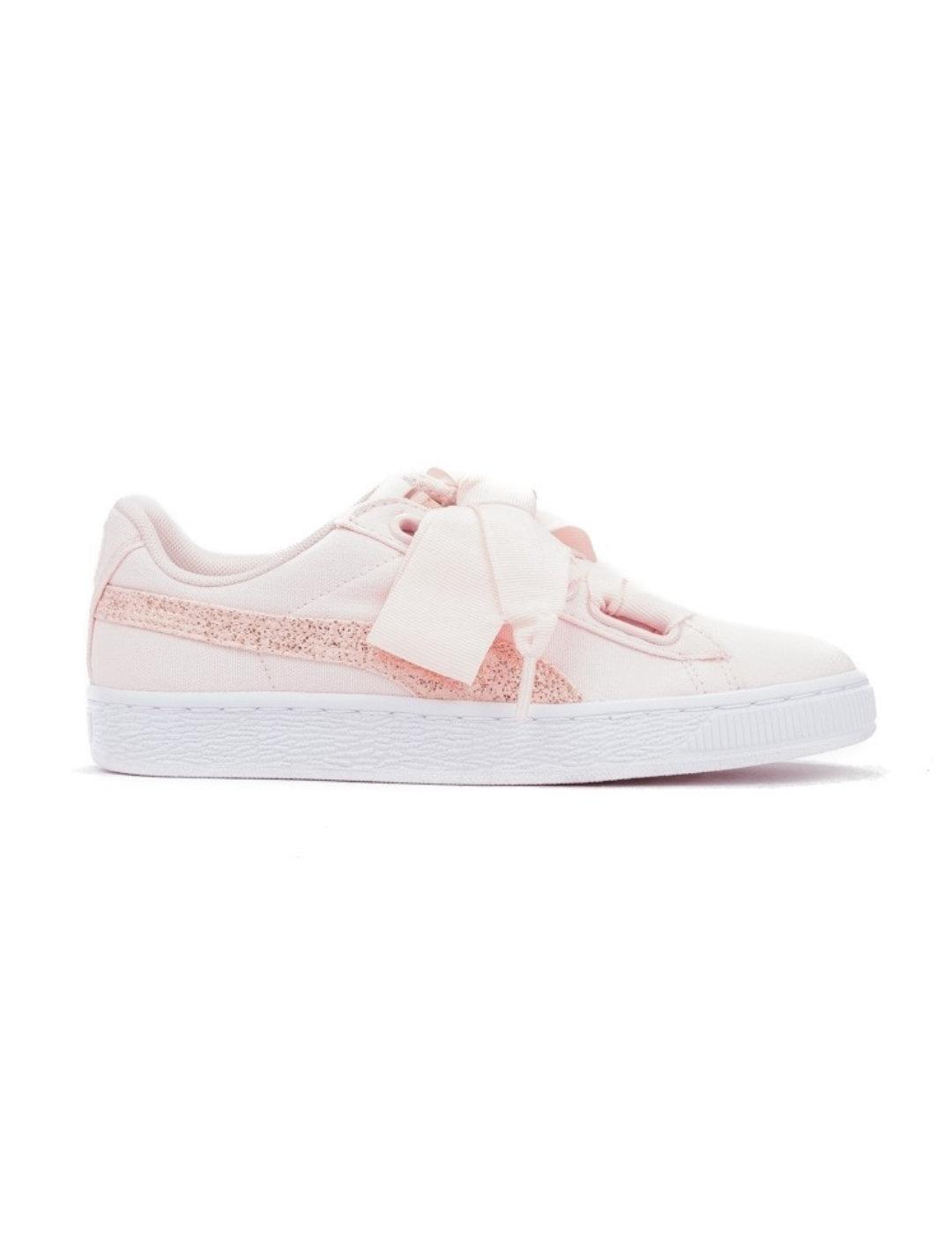 Zapatillas Puma Basket rosas con lazo de mujer