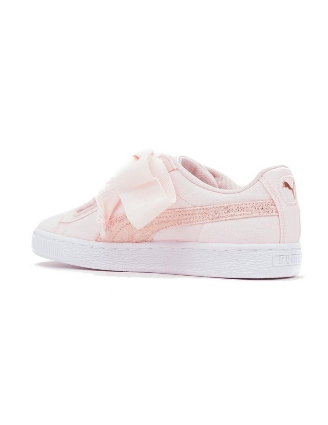 Zapatillas Puma Basket rosas con lazo de mujer