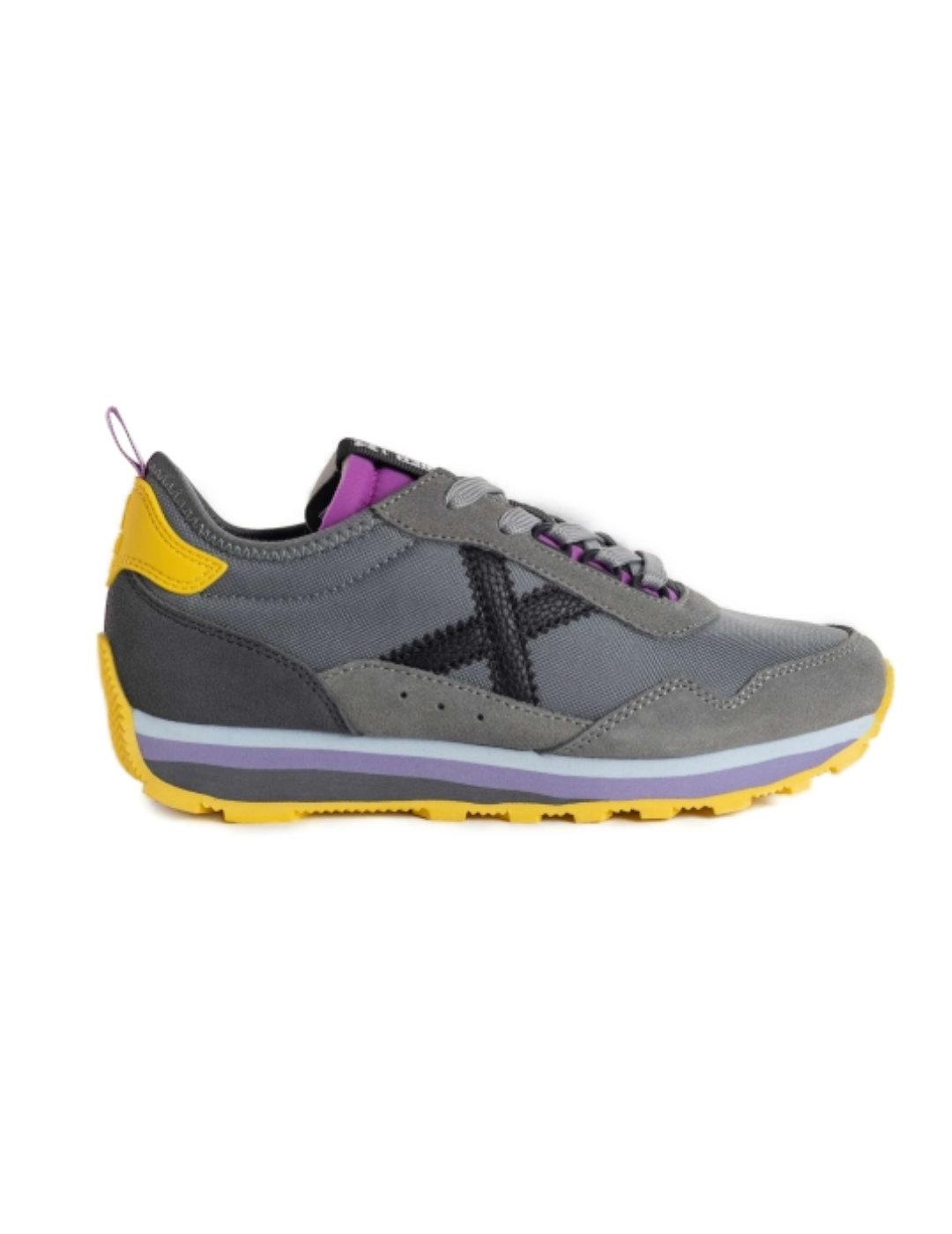 Zapatillas Munich Um sky 15 gris/amarilla/morada para mujer