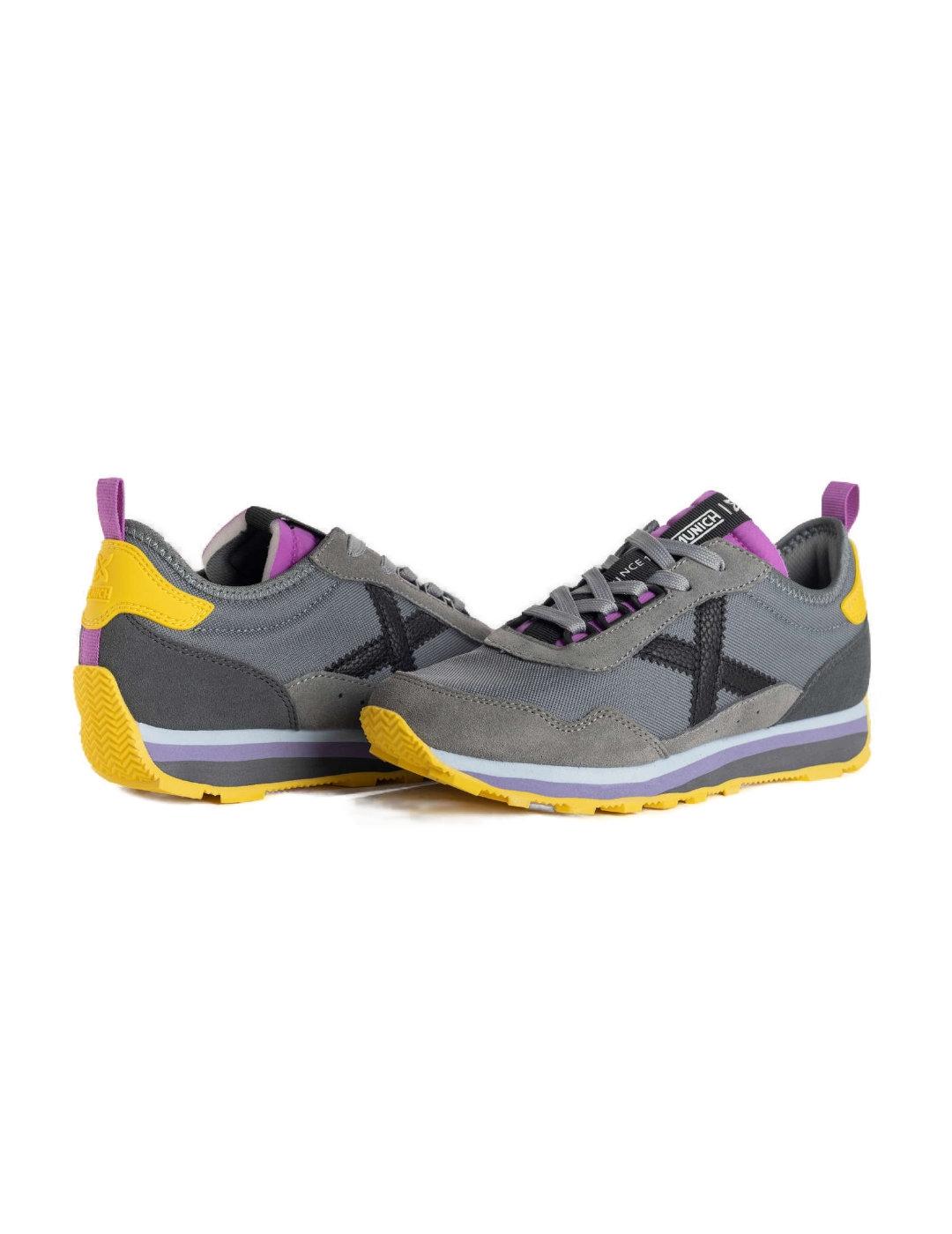 Zapatillas Munich Um sky 15 gris/amarilla/morada para mujer