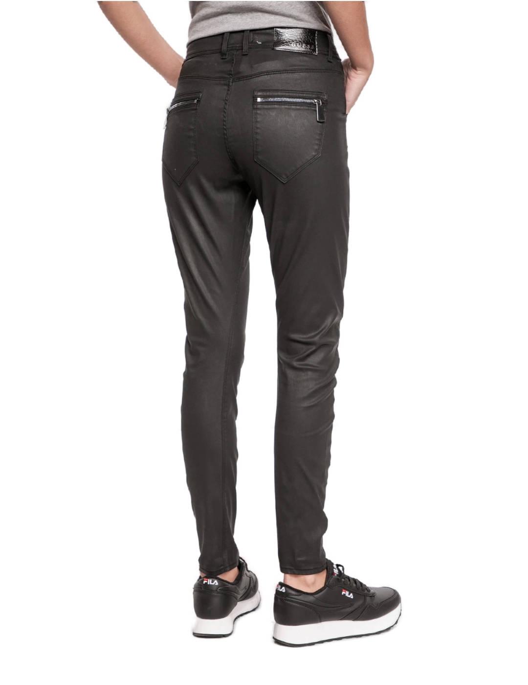 Pantalón Guess skinny negro encerado para mujer