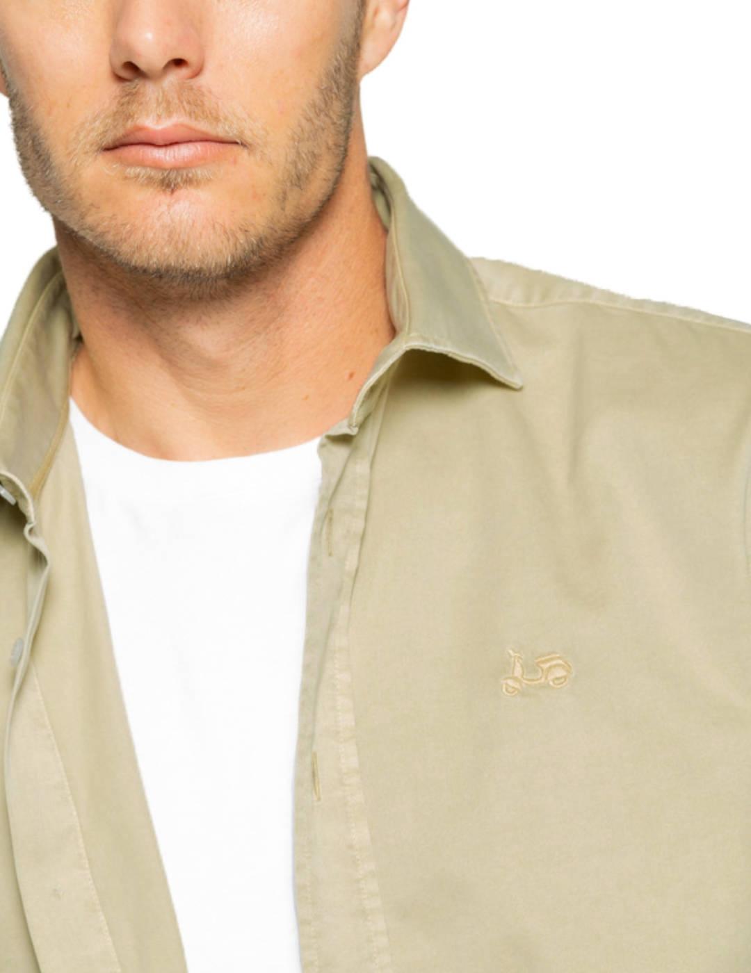 Camisa Scotta Sarga verde cuello italiano para hombre