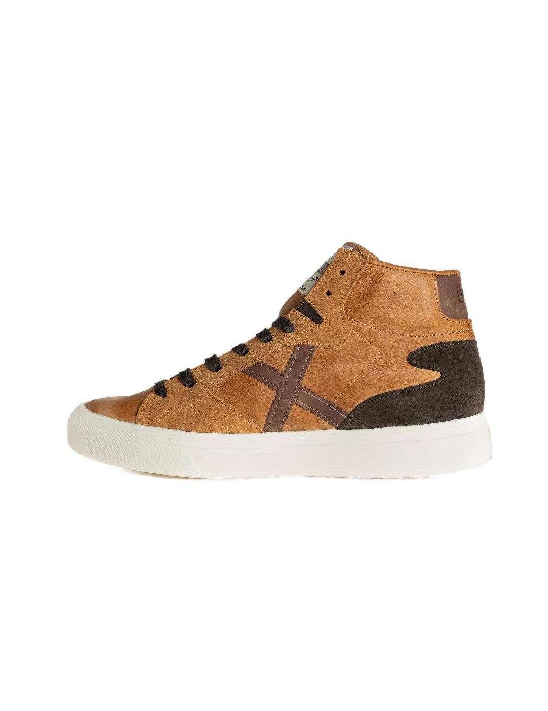 Zapatillas Munich tipo bota Moebius 23 camel para hombre