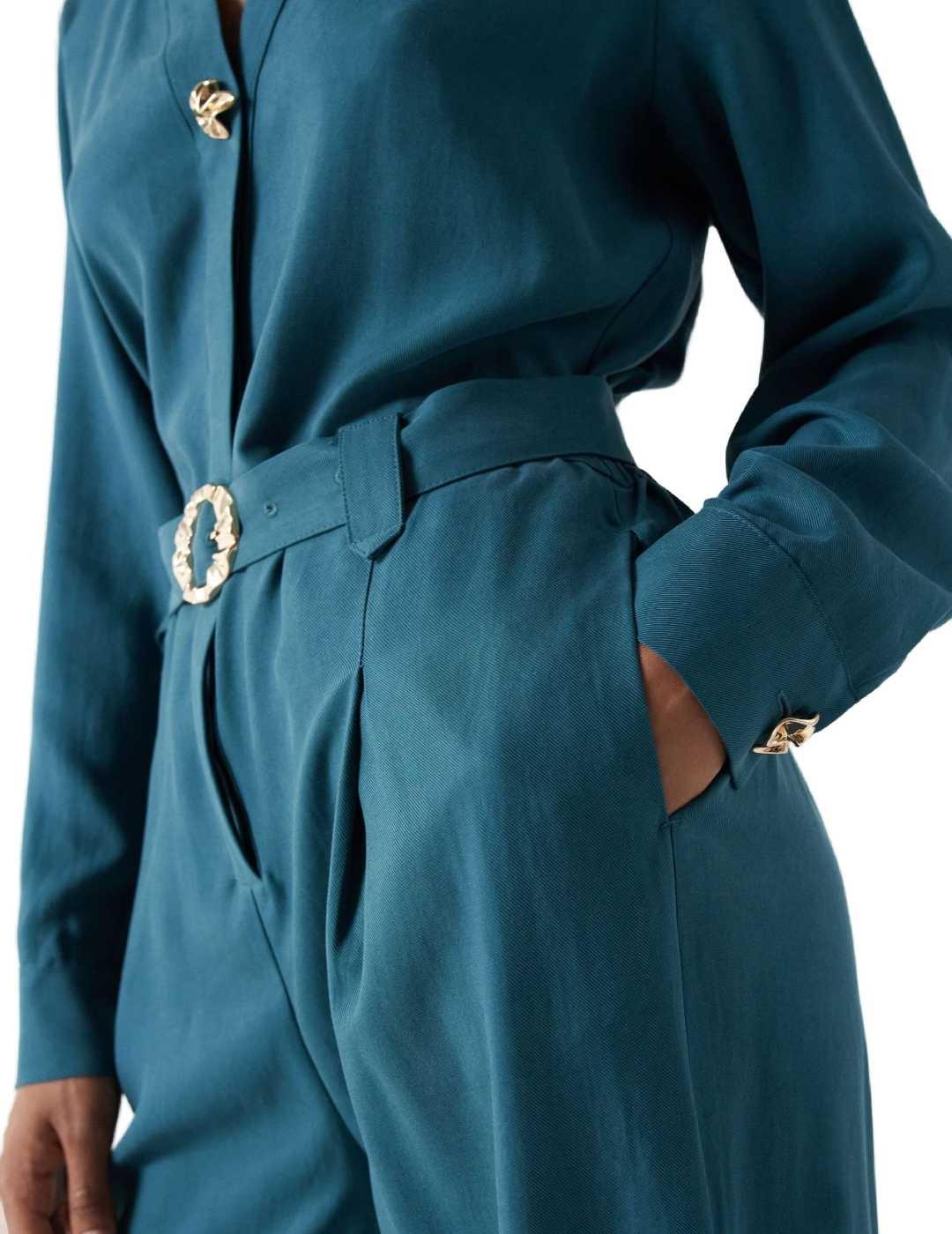 Mono Salsa verde de manga larga con escote en V de mujer