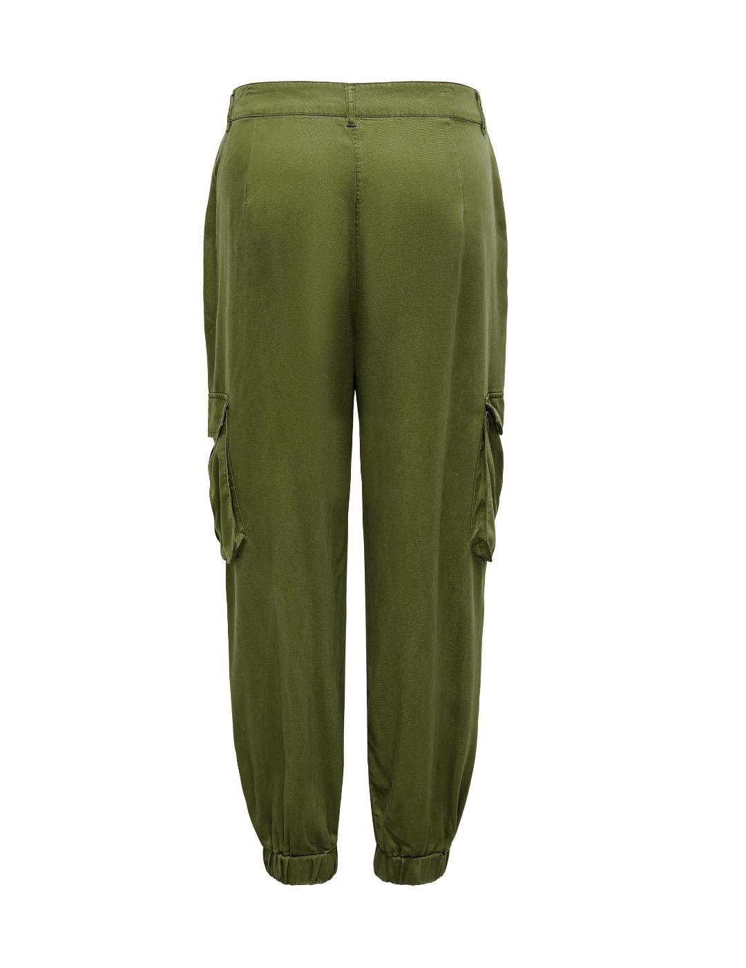 Pantalón Only Carmakoma Kenya verde cargo para mujer