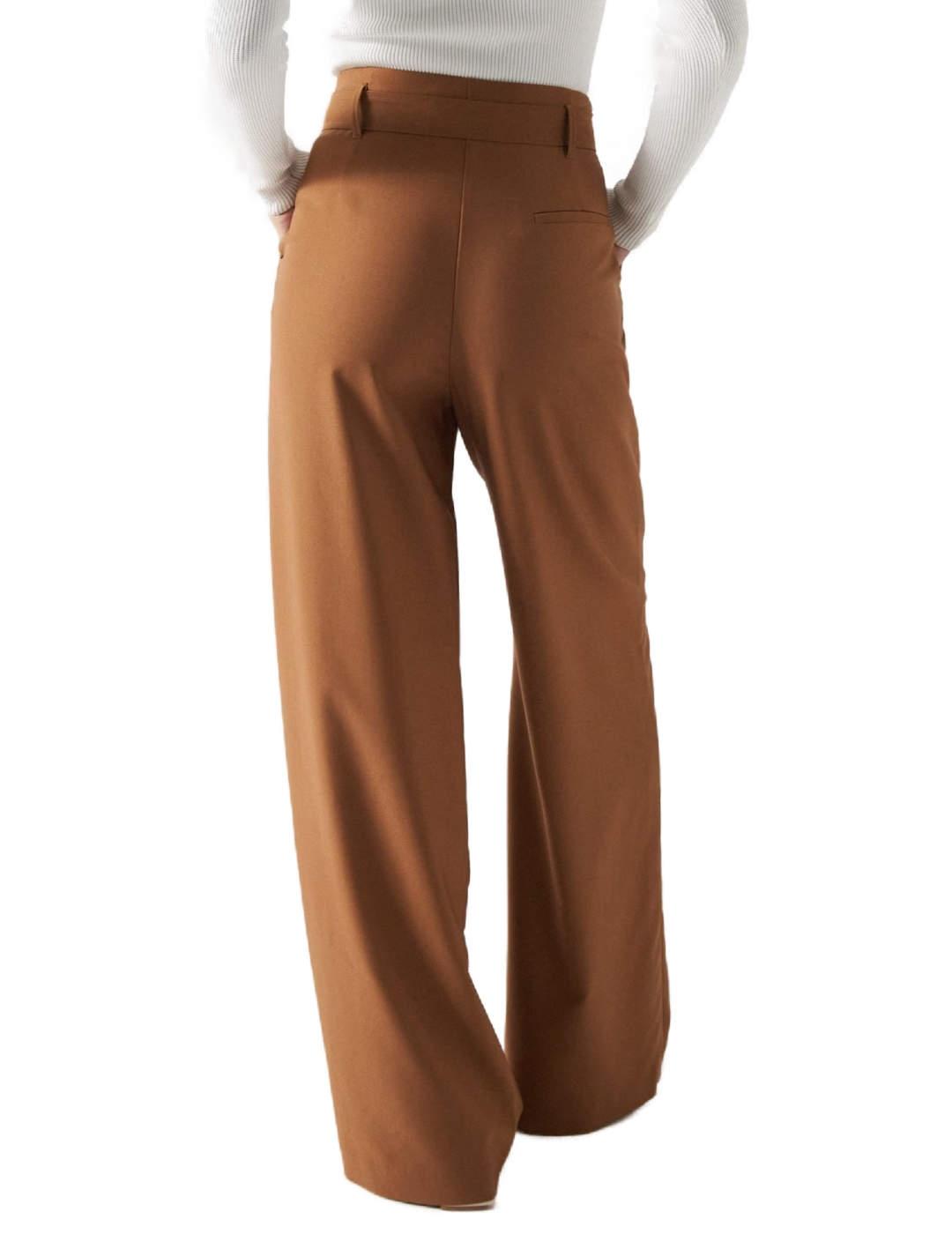 Pantalón Salsa Straight fit color camel acampanado de mujer