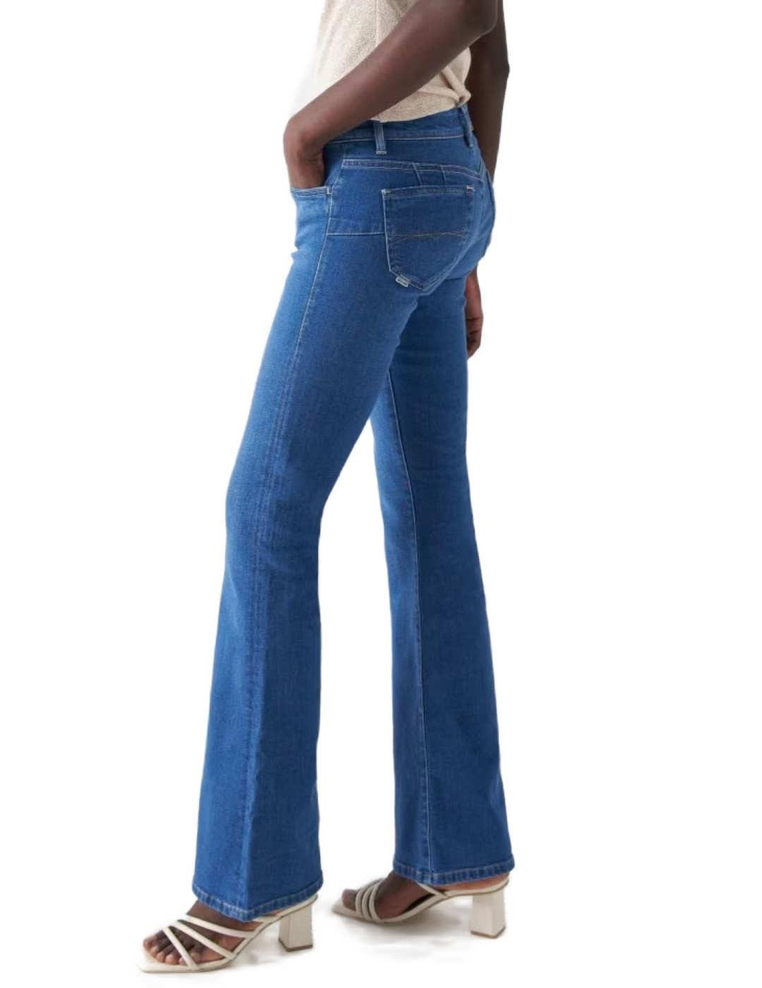 Pantalón vaquero Salsa wonder push up flare tiro bajo mujer