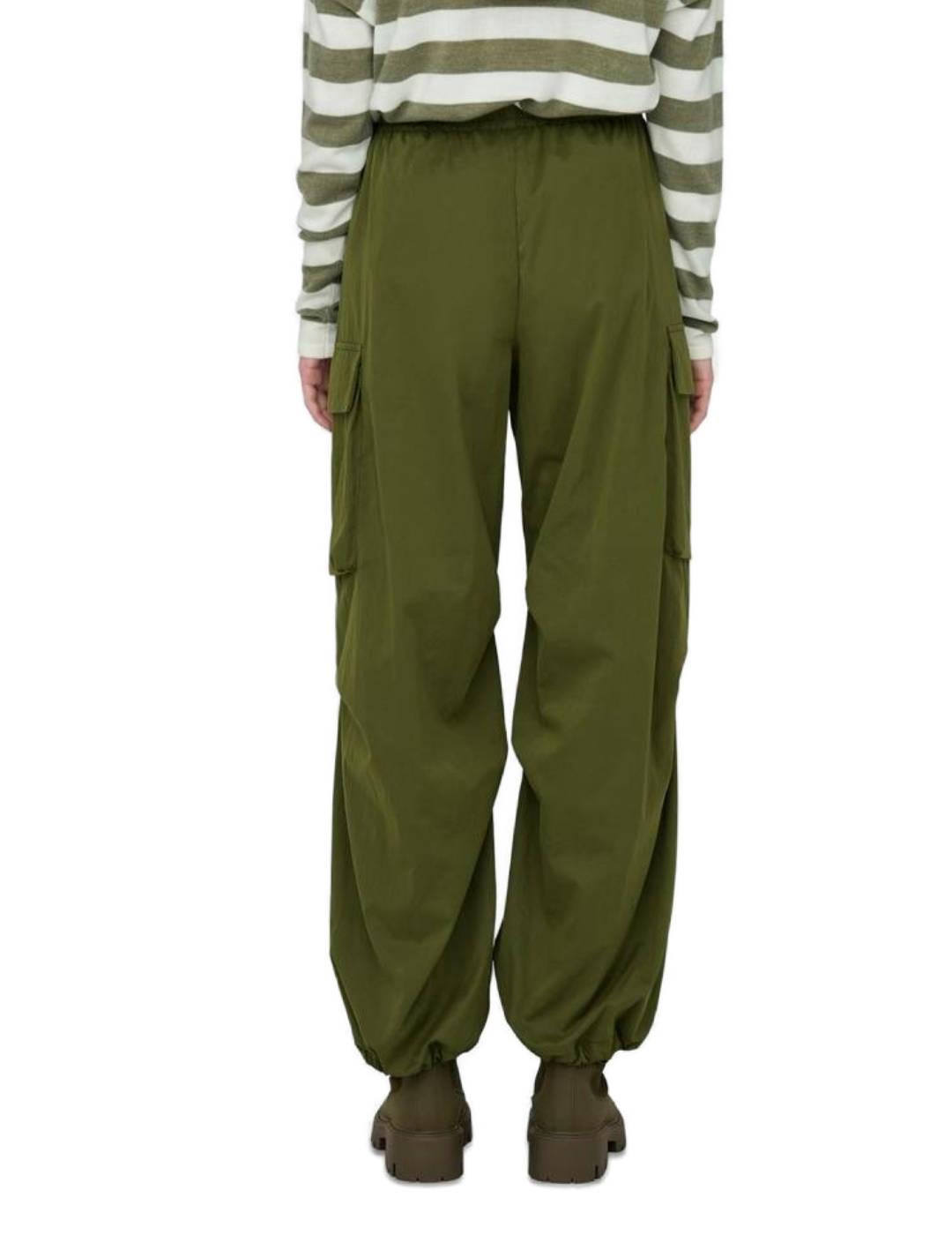 Pantalón Only Ocean cargo verde corte holgado para mujer