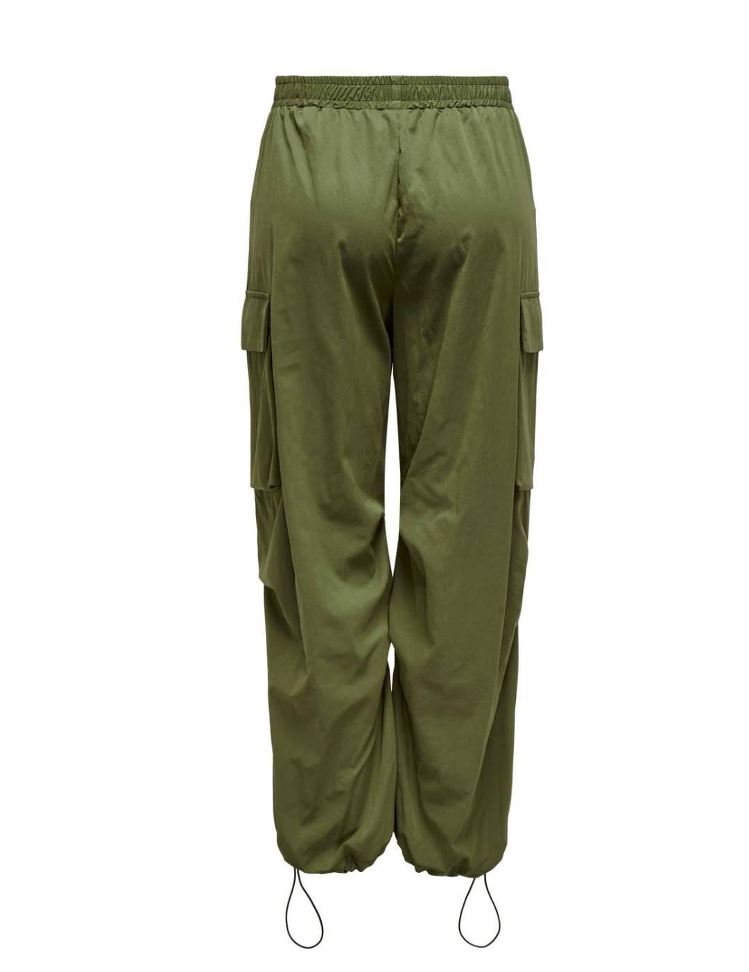 Pantalón Only Ocean cargo verde corte holgado para mujer