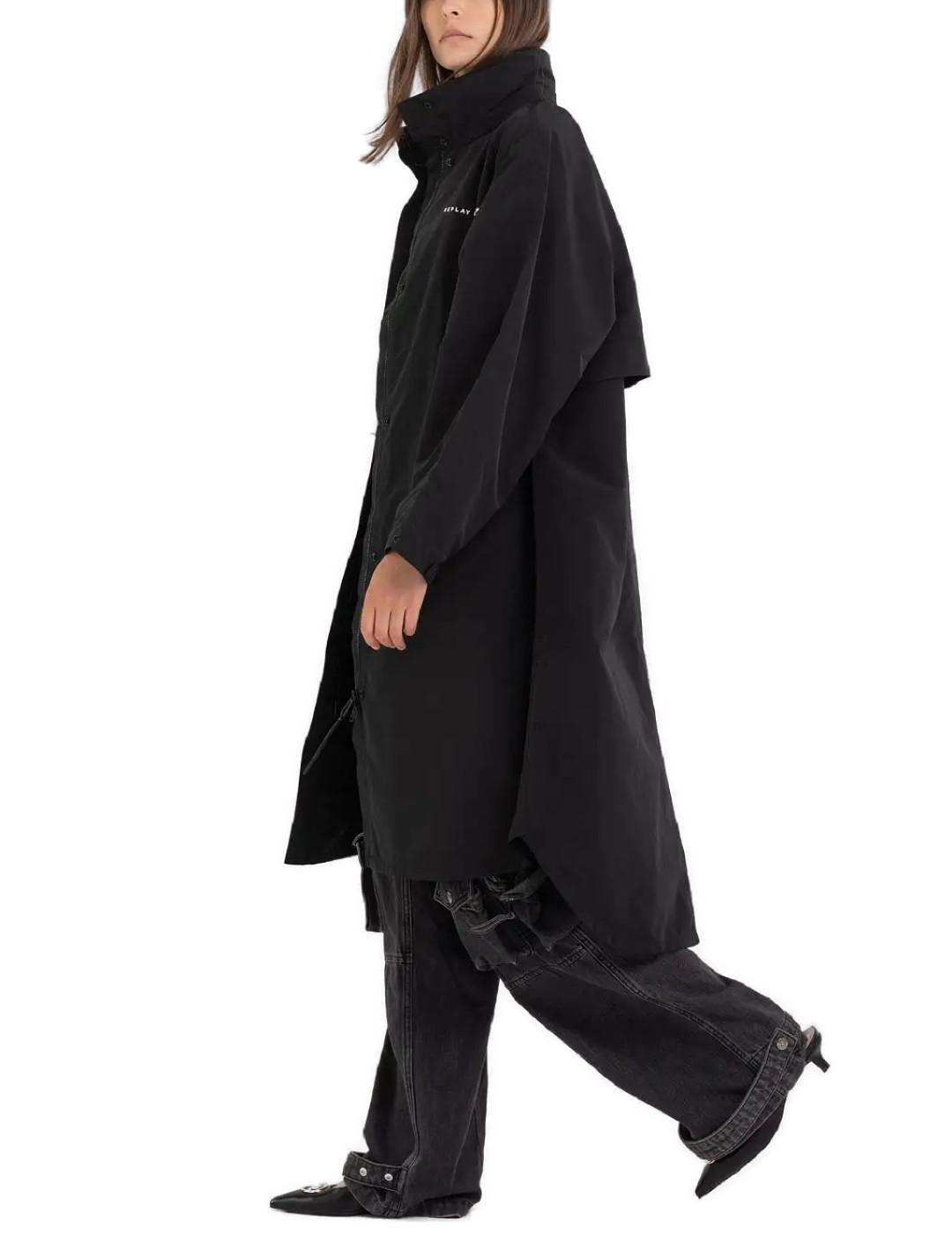 Chaqueta larga Replay negra con capucha extraible para mujer