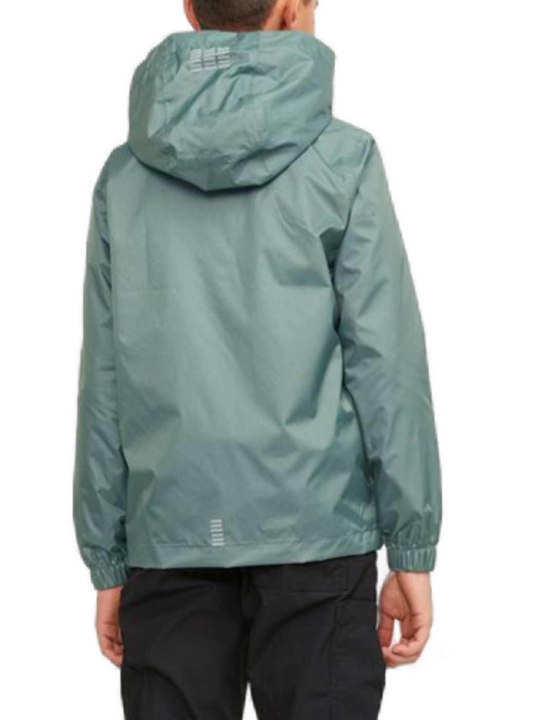 Chubasquero Jack&Jones Junior Dry verde con capucha de niño