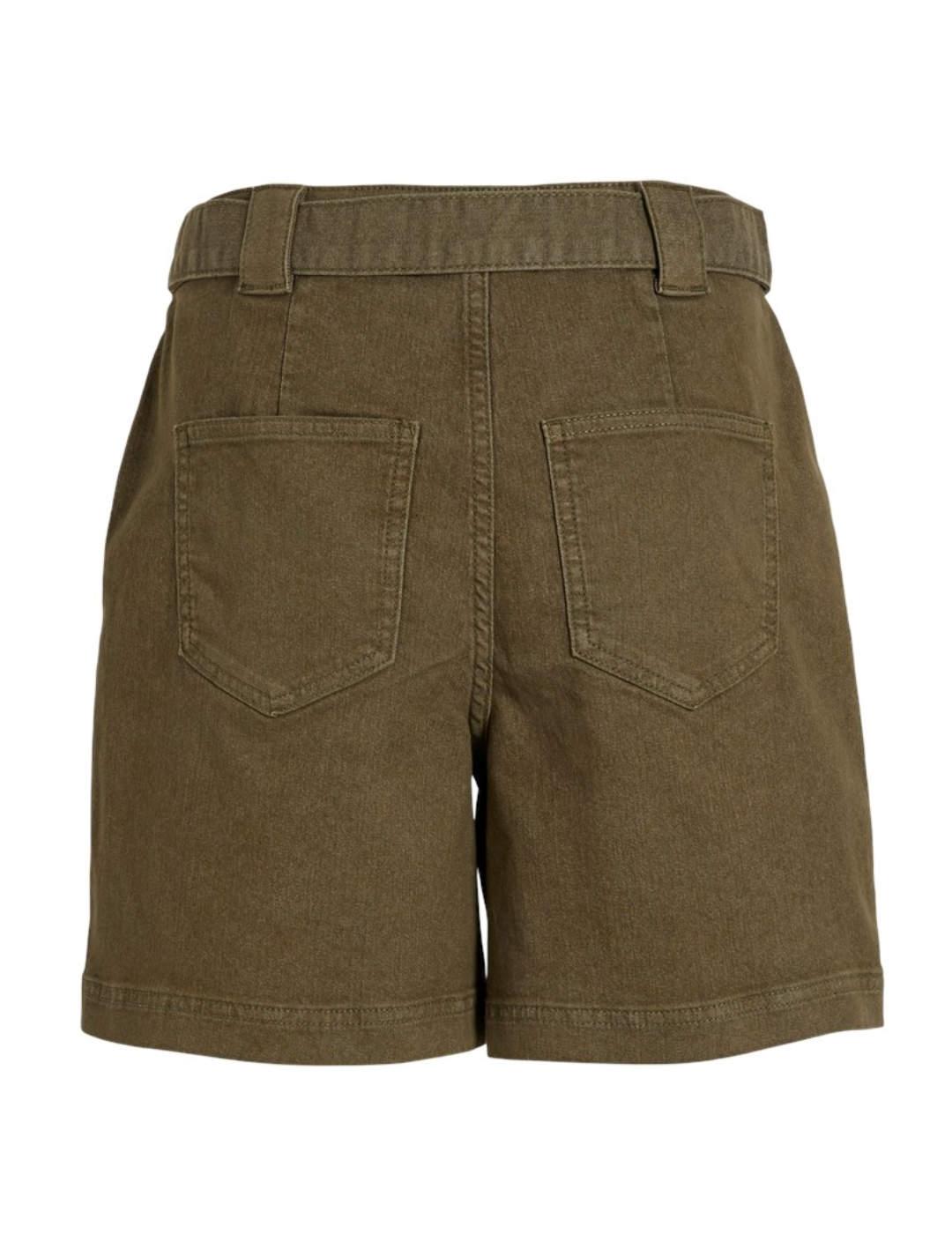 Short Vila Ola verde oscuro regular con cinturón para mujer