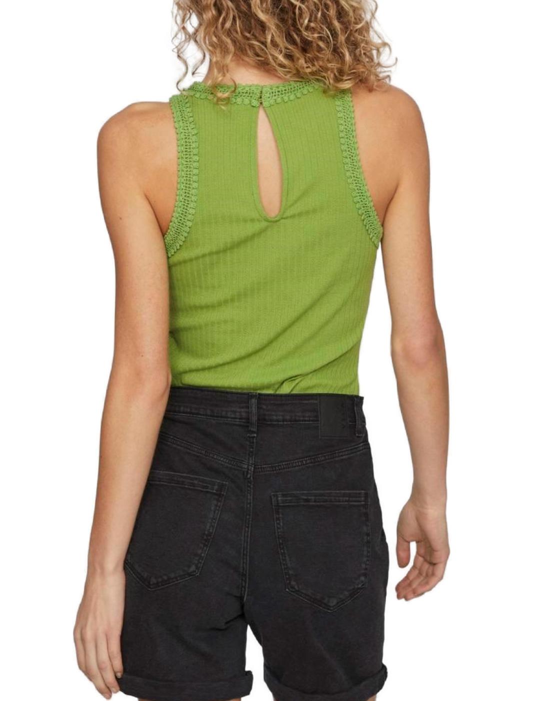 Camiseta Vila Babia verde cuello halter para mujer