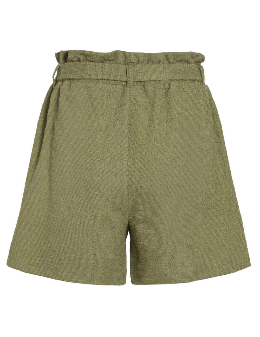 Short Vila Amy verde de tela con cinturón para mujer