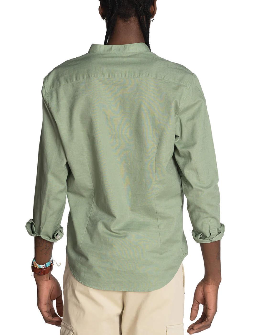 Polera Harper&Neyer verde cuello mao para hombre