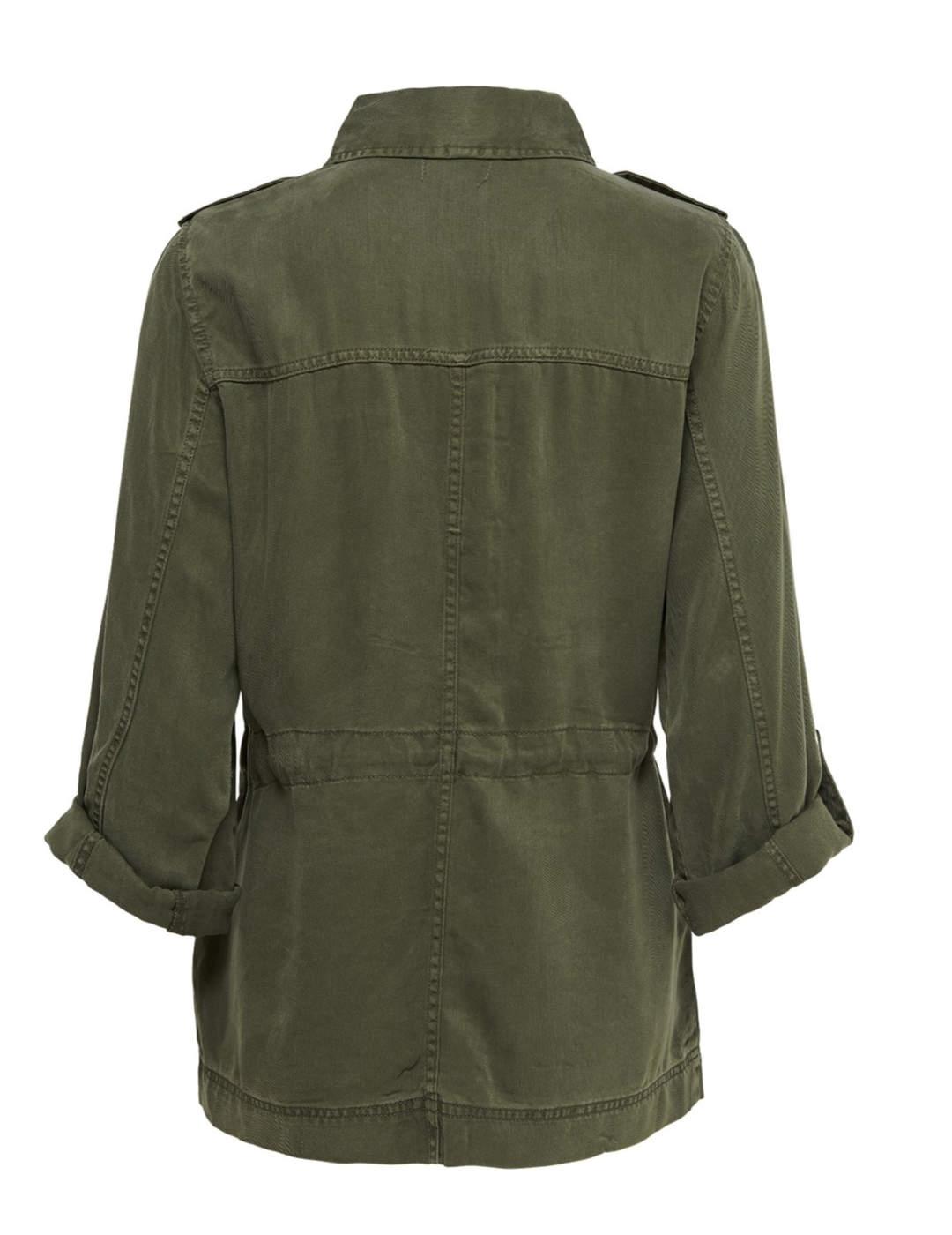 Chaqueta sahariana Only Kenya verde cintura ajustable mujer