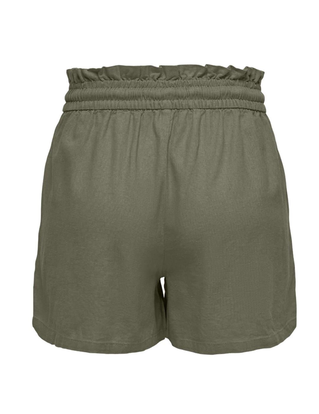 Shorts Only Caro verde de lino slim para mujer