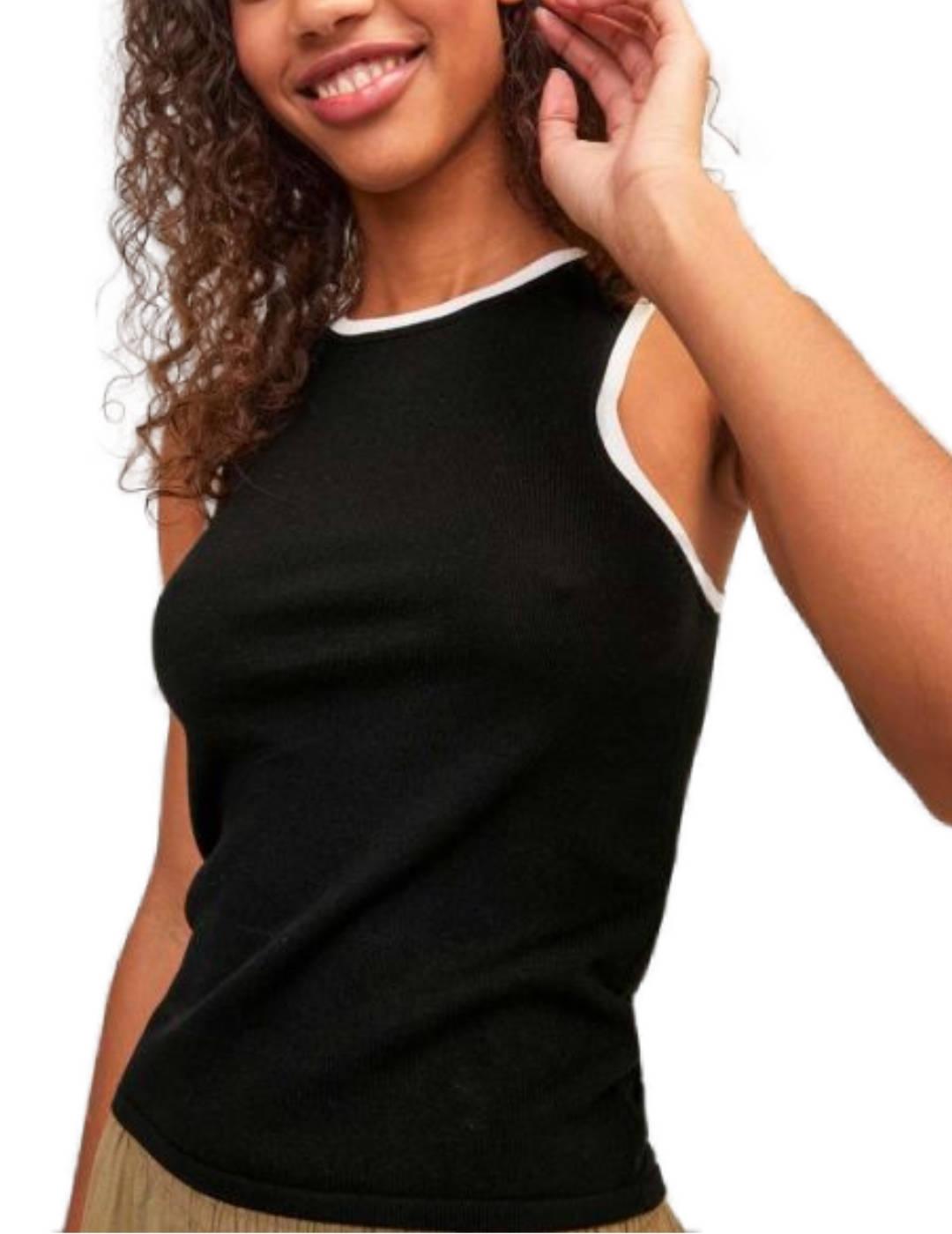 Camiseta JJXX Evelyn negro manga sisa para mujer