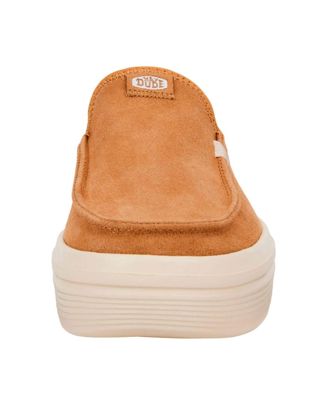 Zueco HeyDude Wally camel con plataforma para mujer